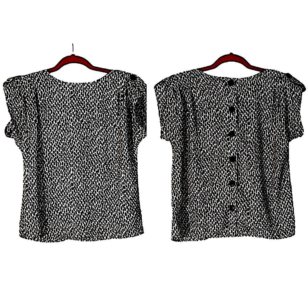 Who What Wear Black/White Abstract Pattern Button-Back Blouse